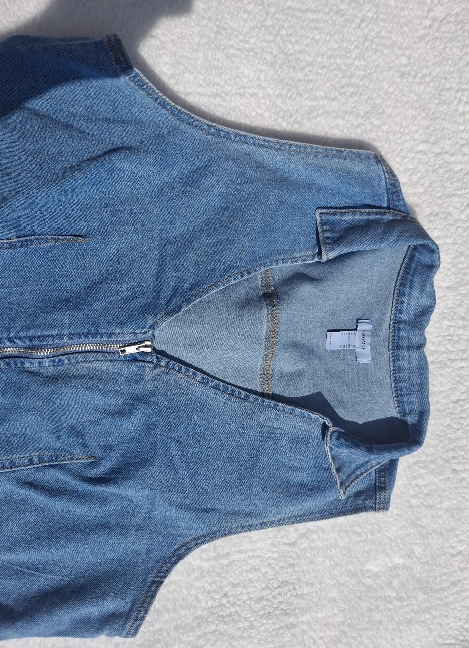 Forever 21 Light Blue Denim Vest - Size 2X - Picture 3 of 8